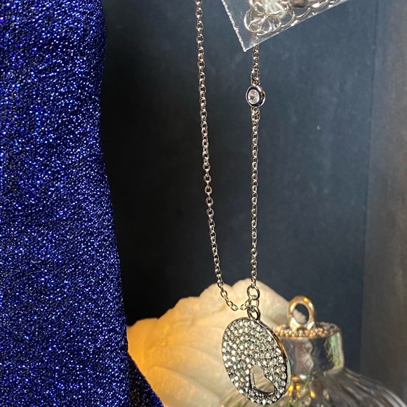 NWT 💎 SWEET VALENTINE PRECIOUS CUT OUT HEART ❤️ NECKLACE SILVER DAINTY - Picture 3 of 8